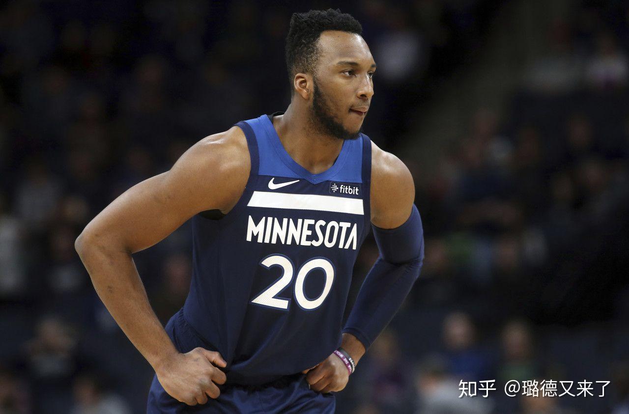 雷速-转折点塞维利亚篮板制胜，CBA季后赛集结日攻防权衡，引发热议，数据趋势出现新变化的简单介绍